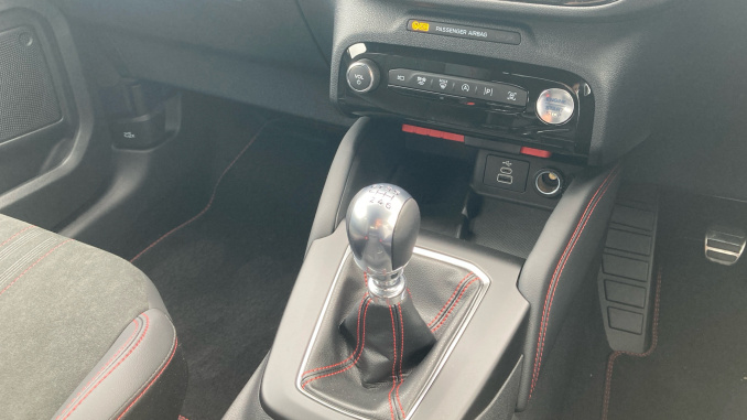 Ford Kuga 1.5 EcoBoost ST-Line 5dr Petrol Estate - Image 13